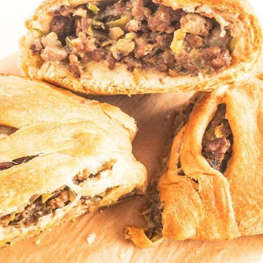 Vegan Hamburger Potato Crescent Ring Recipe | SideChef