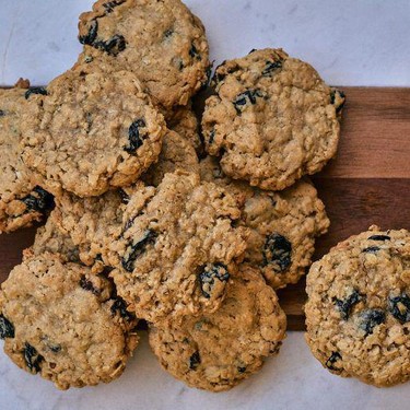 Oatmeal Raisin Ghee Cookies Recipe | SideChef