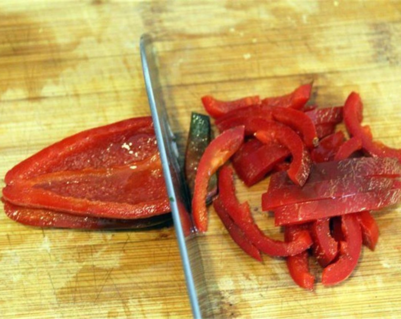 step 11 Thinly slice the Red Chili Pepper (1).