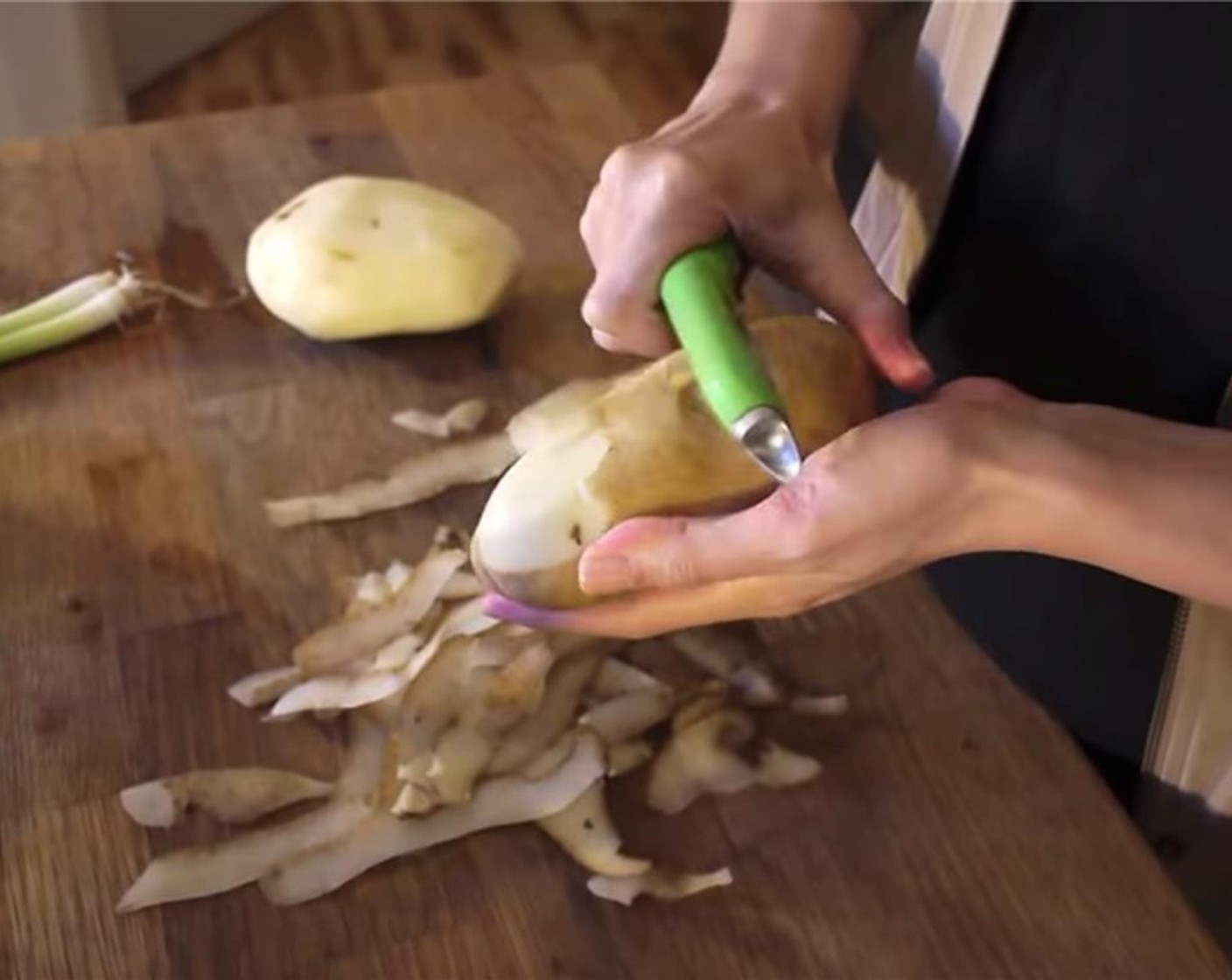 step 1 Peel the Russet Potatoes (2).