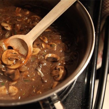 Vegan Mushroom Gravy Recipe | SideChef