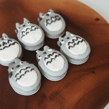 Totoro Macarons Recipe | SideChef