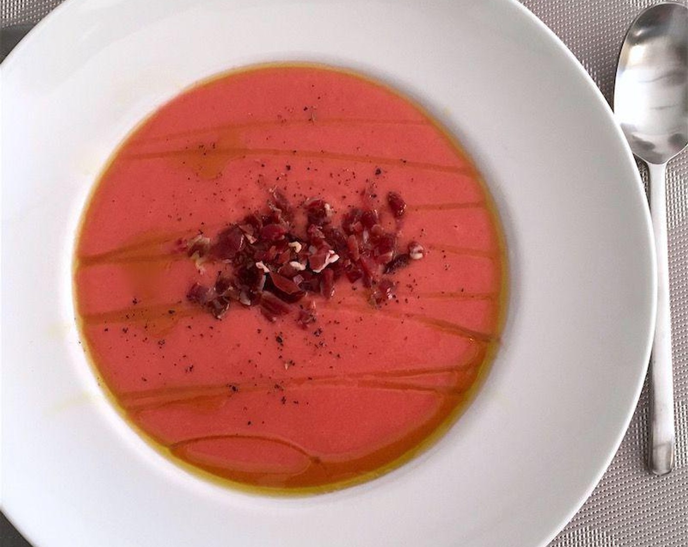 Smoky Salmorejo