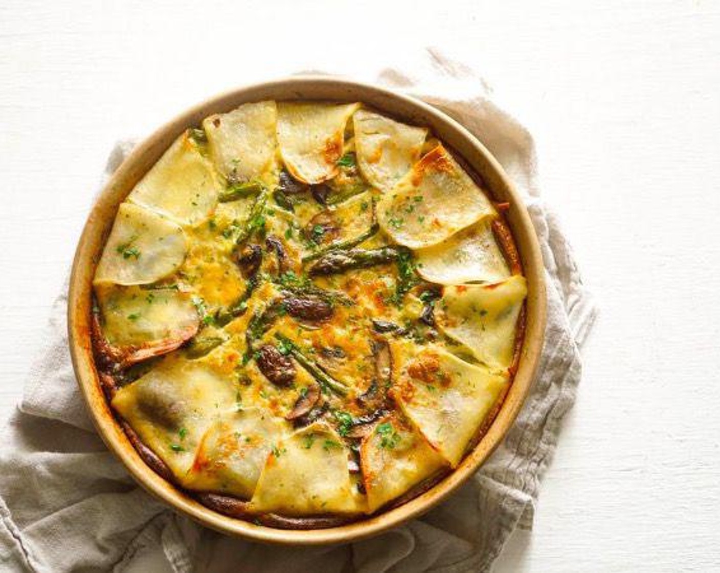 Potato Crusted Quiche with Asparagus and Mushrooms