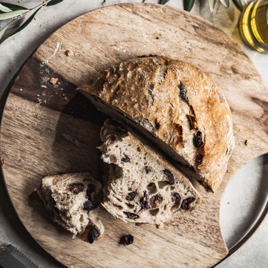 No-Knead Greek Olive Bread Recipe | SideChef