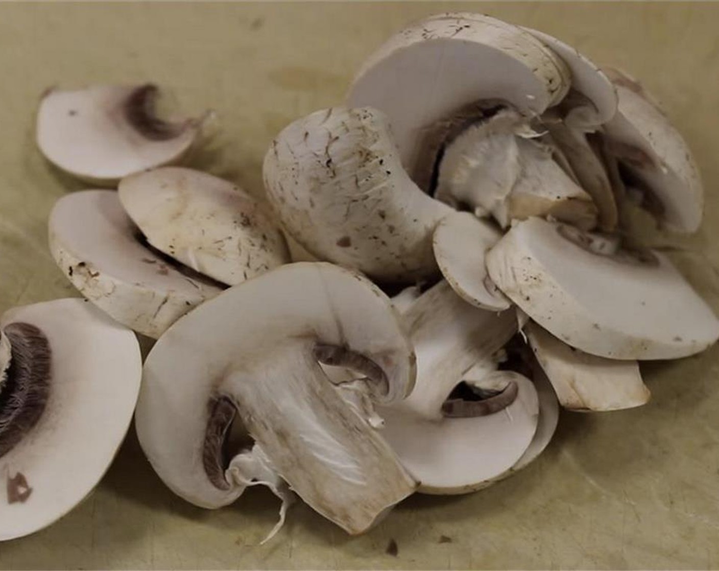 step 5 Slice the Mushroom (1/2 cup).