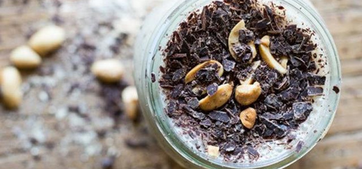 PB2 Dark Chocolate Banana Smoothie Recipe | SideChef