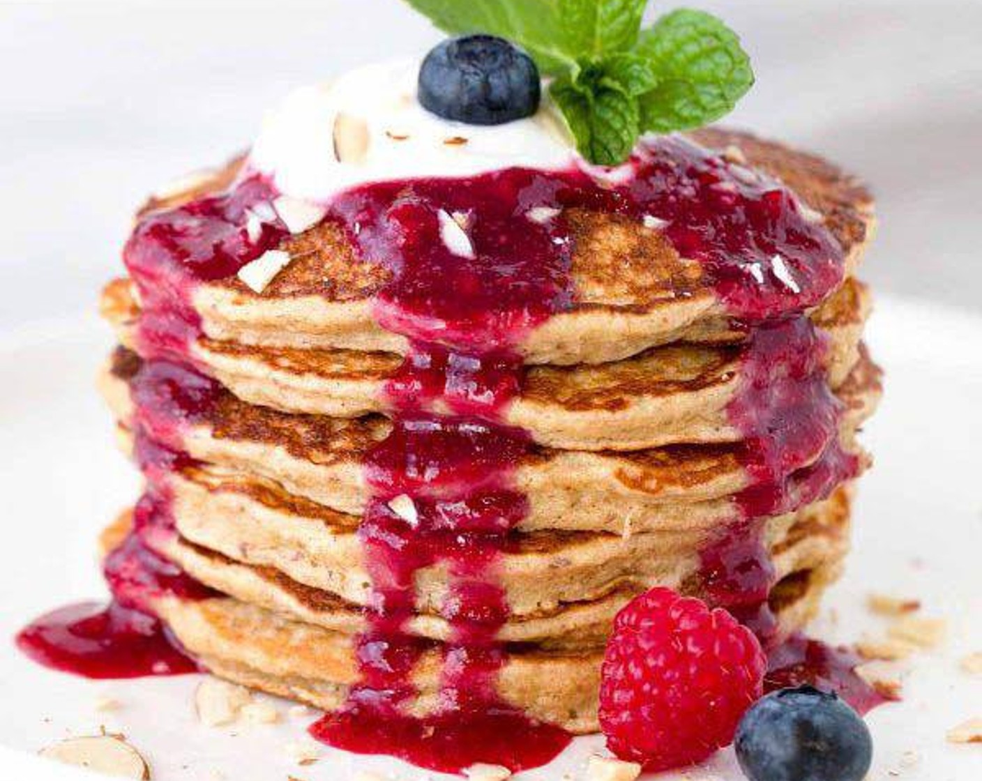 Healthy Oat Pancakes with Berry Sauce