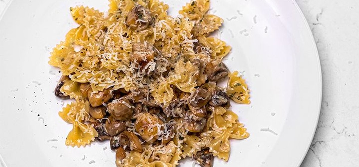 Creamy Mushroom Farfalle Recipe | SideChef