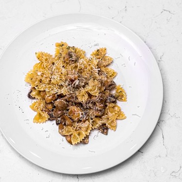 Creamy Mushroom Farfalle Recipe | SideChef