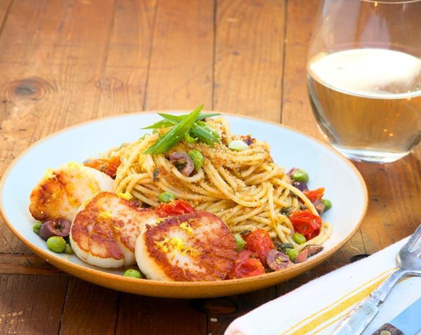 Seared Scallops with Spaghetti in a Tarragon Sauce