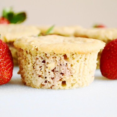Strawberry Yogurt Oat Muffins Recipe | SideChef