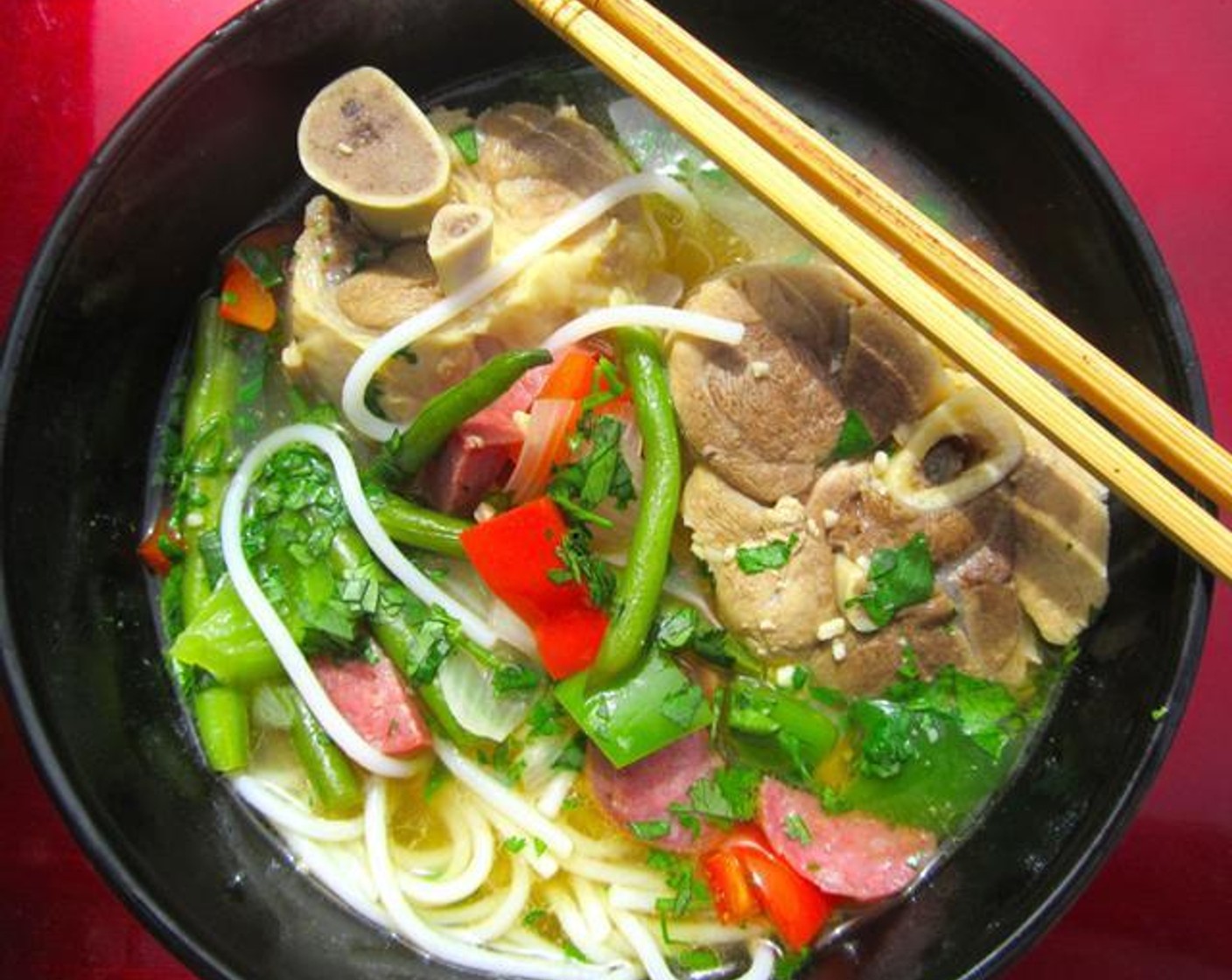 Pork Shank and Lai Fen in Garlic Ginger Broth