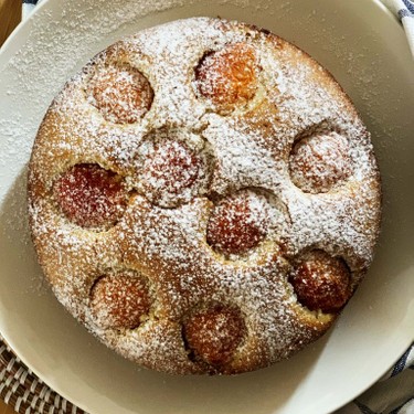 Almond and Apricot Cake Recipe | SideChef