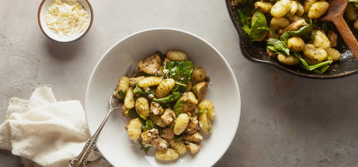 Gnocchi with Pesto, Spinach, and Chicken Recipe SideChef