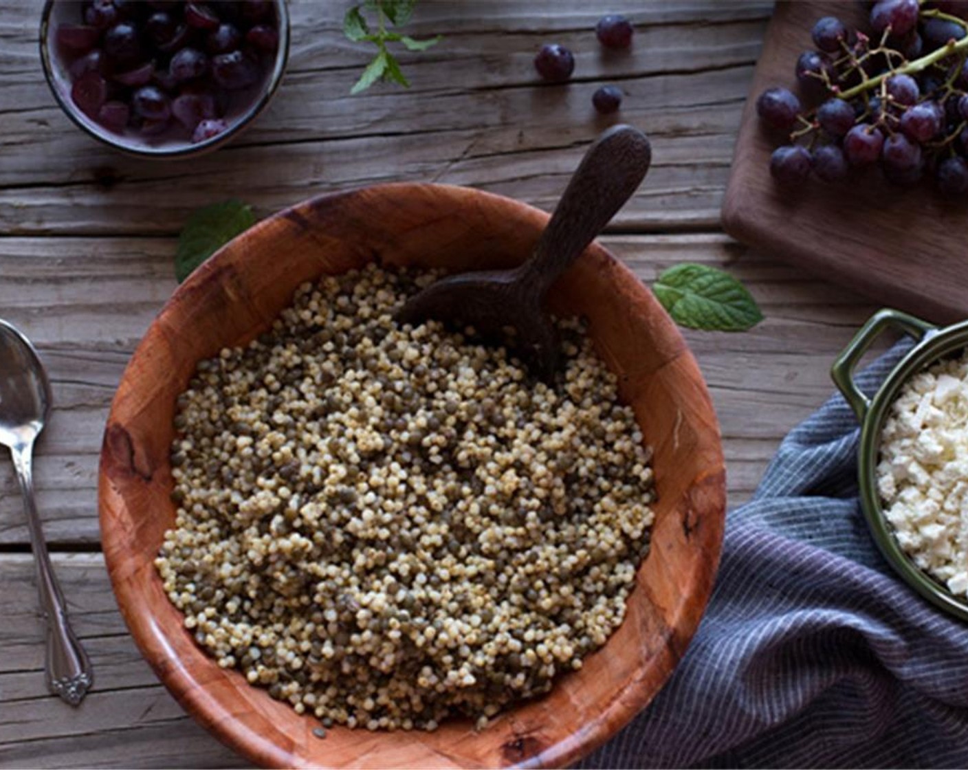 step 1 Place Whole Grain Sorghum (1 cup) in a pot and add 3 cups of water. Bring it to a boil, cover, reduce the heat, and let it simmer for 55-60 minutes. Drain the excess liquid. Place it in a large bowl and set aside.