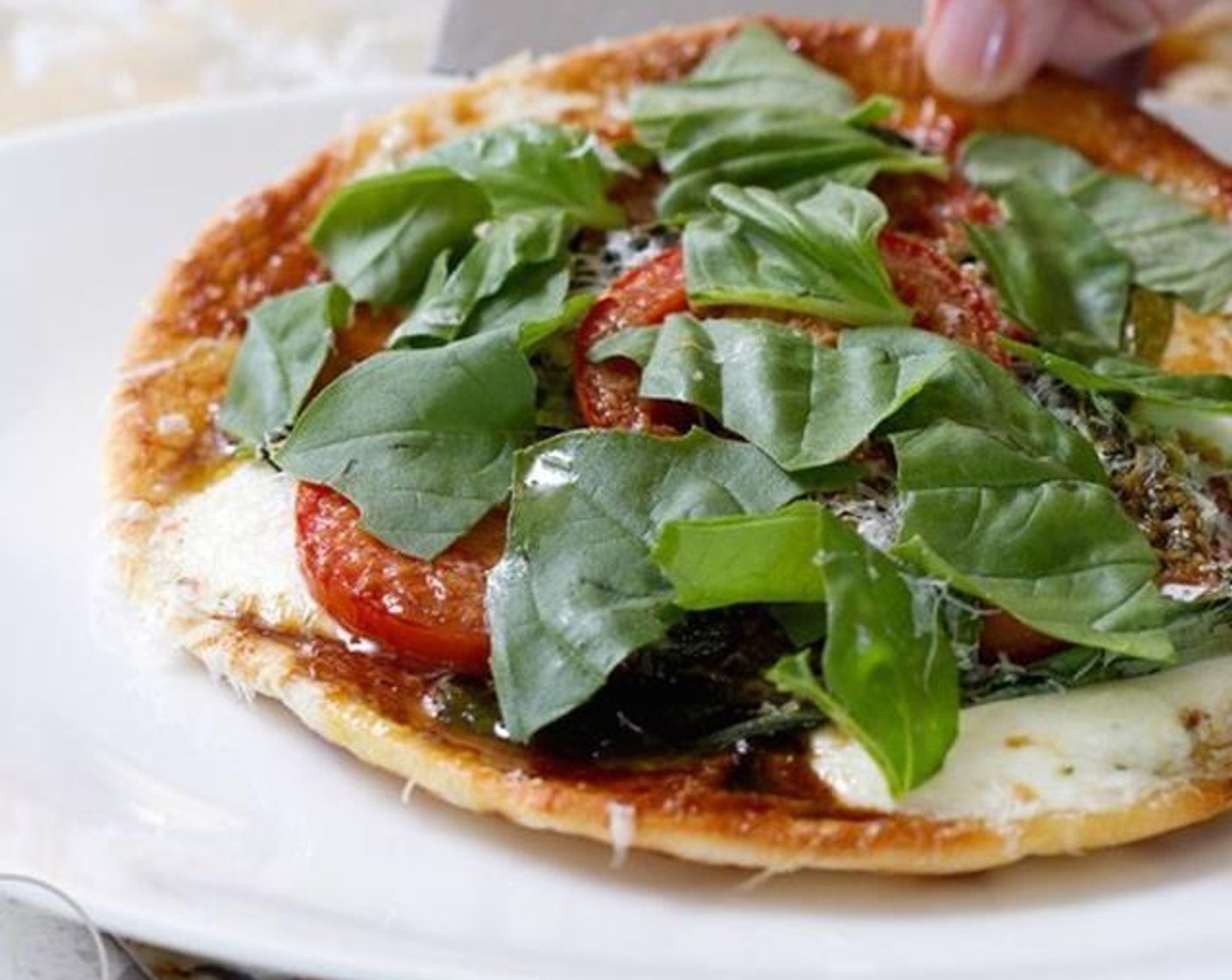 Quick Flatbread Mini Pizzas