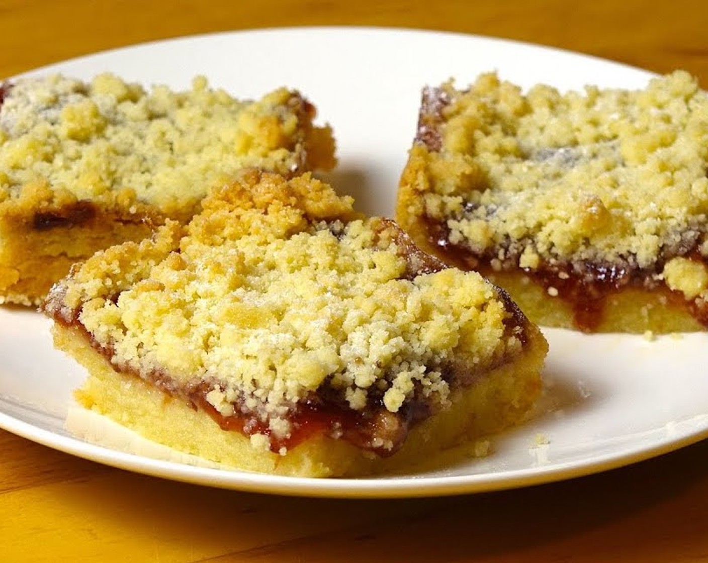 Jam Crumble Shortbread Slices