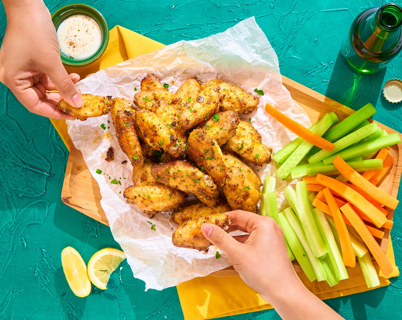 step 9 Garnish the wings with Fresh Parsley (1 Tbsp) and serve along with the Margaritas. Enjoy!