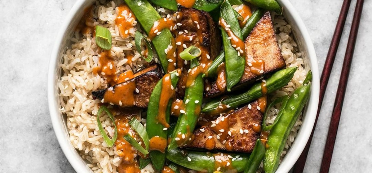 Soy Marinated Tofu Bowls with Spicy Peanut Sauce Recipe | SideChef