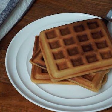 Easy Homemade Waffles Recipe | SideChef