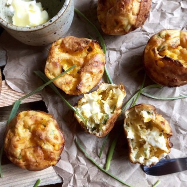 Green Onion & Cheddar Popovers Recipe | SideChef