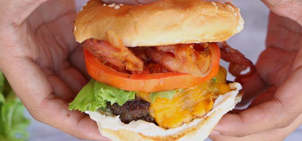 BLT Burger Recipe | SideChef