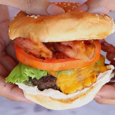 BLT Burger Recipe | SideChef