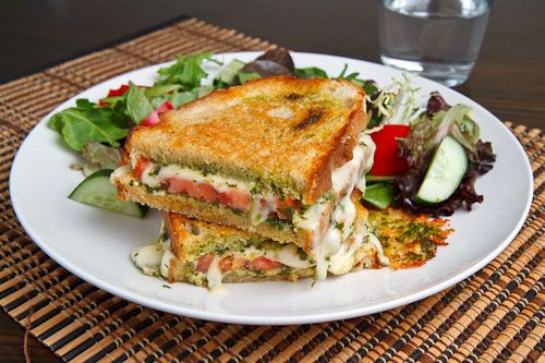 sandwich様4点おまとめページ Caprese Grilled Cheese Sandwich Recipe | SideChef