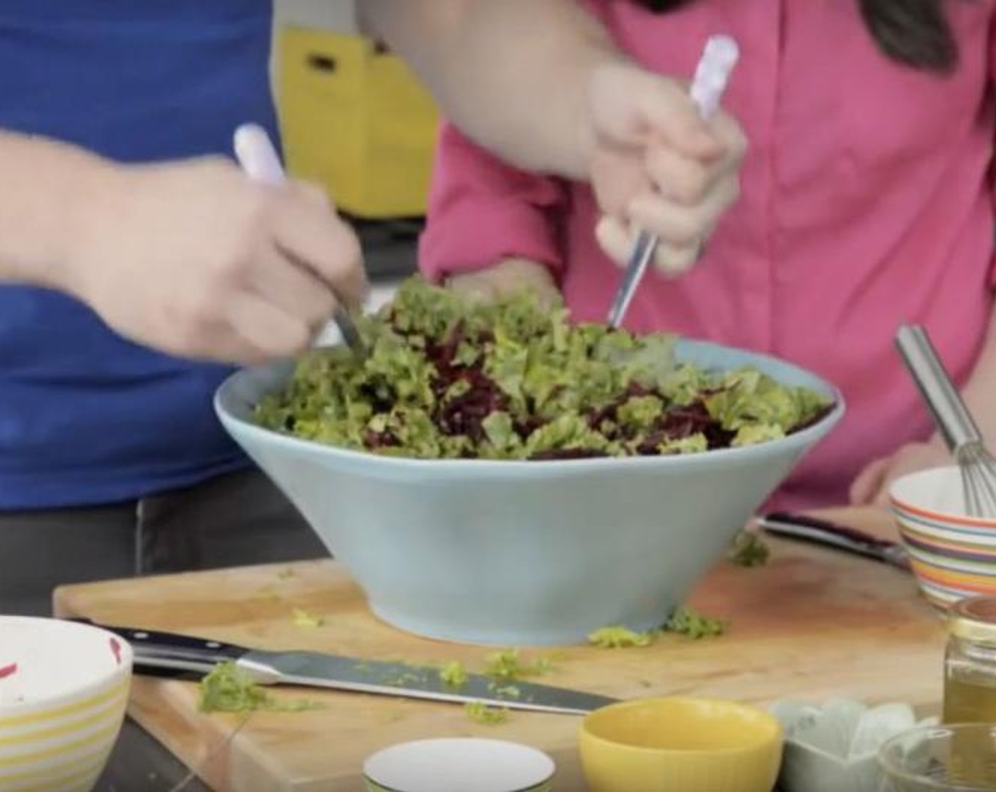 step 1 Wash Kale (2 bunches) and rip away from stems into bite-sized pieces, then chop them finely. After, combine it with Beets (2 cups), Pepitas (1/3 cup), and Medjool Dates (6) in a large bowl.