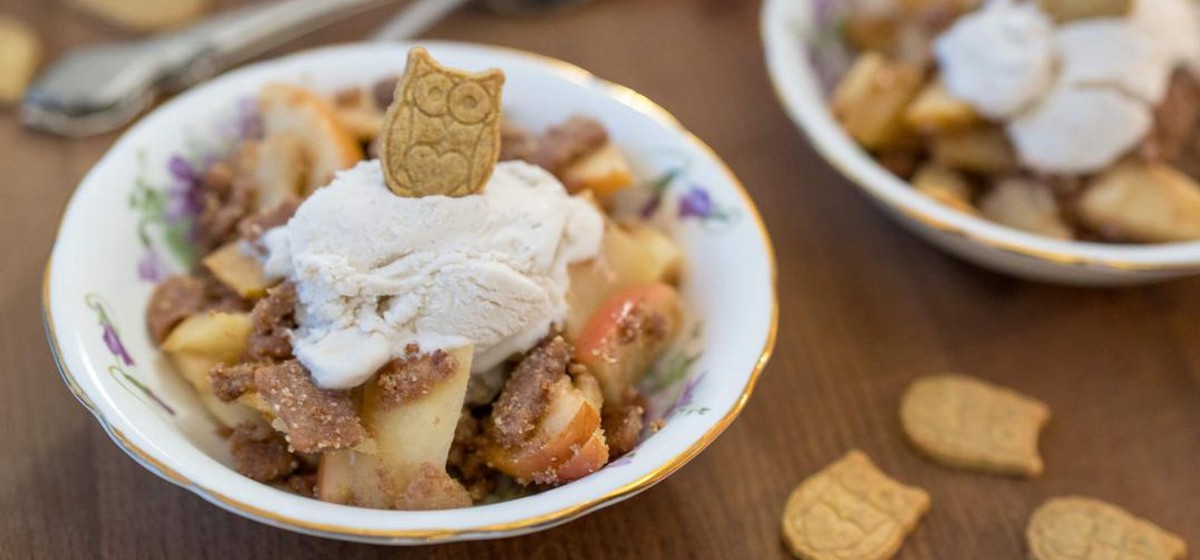Owlie Apple Crisp Recipe | SideChef