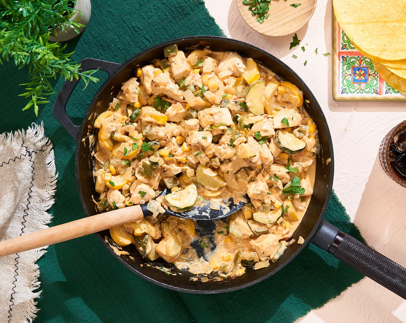 Calabacitas - Hähnchen-Gemüse-Pfanne