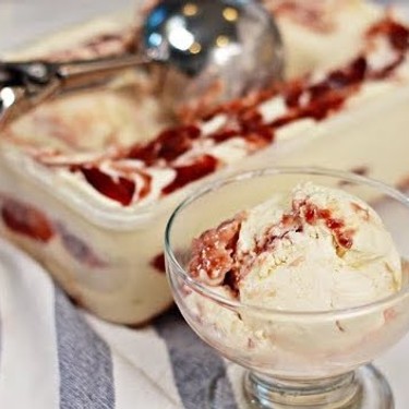 4 Ingredient Ripple Ice Cream Recipe | SideChef