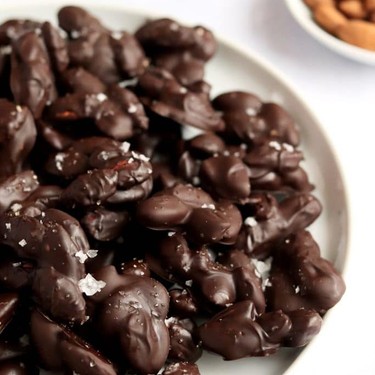 Sea Salt Chocolate Almond Clusters Recipe | SideChef