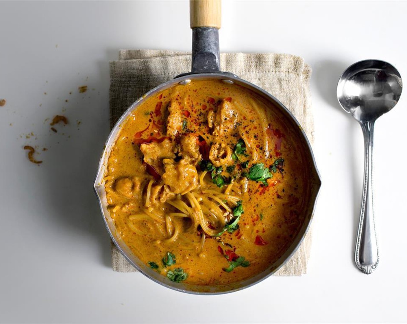 step 3 Add Coconut Milk (1 cup), Chicken Stock (2 cups) and Dark Brown Sugar (1/2 Tbsp) and bring to a boil. Add the broken thin spaghetti, and nugget-chunks, then cook until the sauce has thickened and the spaghetti is cooked.