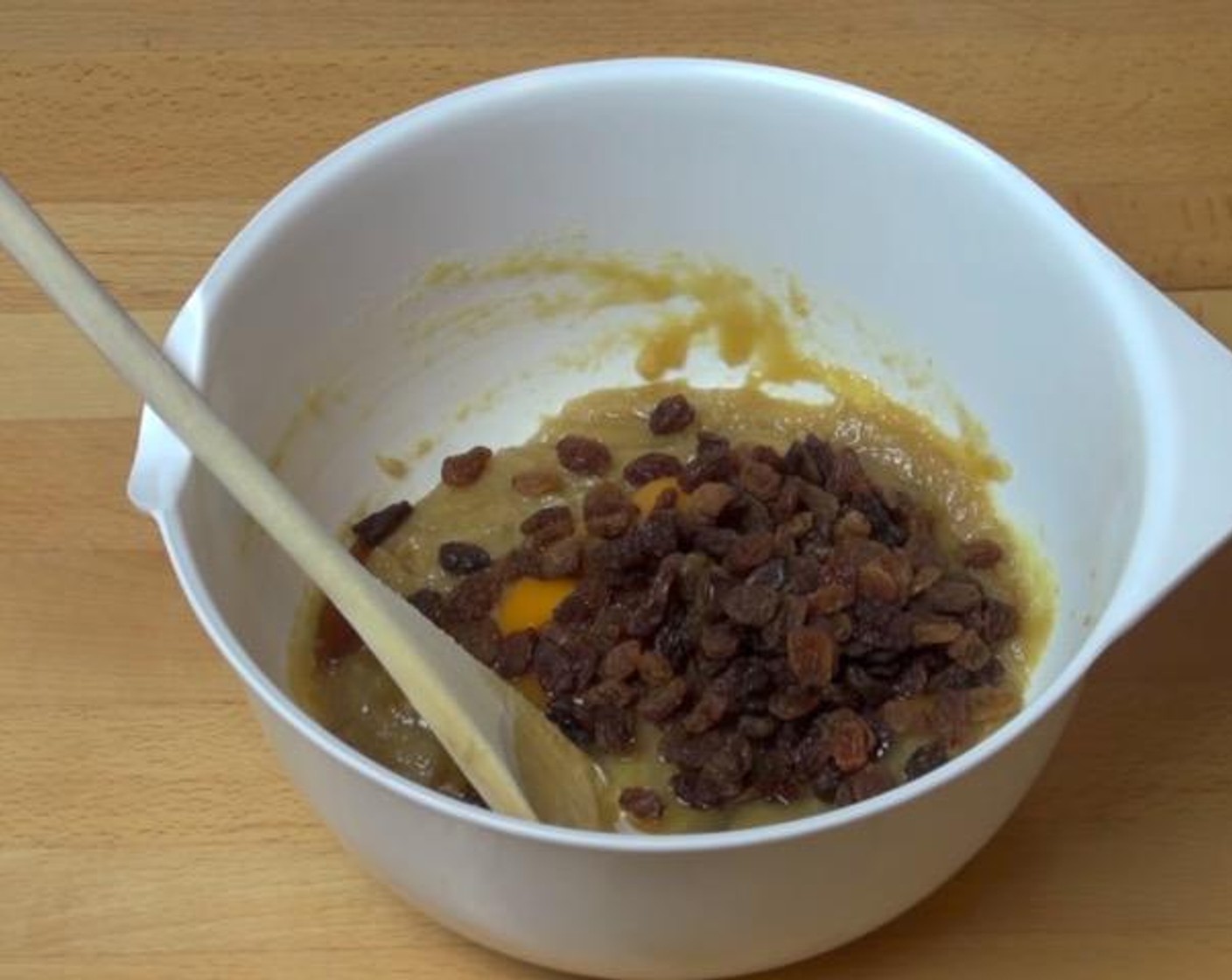step 2 Add Vanilla Extract (1 tsp), Egg (1) and Sultanas (1/2 cup). Mix until combined.