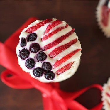 Stars & Stripes Mini Cheesecakes Recipe | SideChef