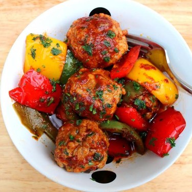 Italian Sausages and Bell Peppers Recipe | SideChef