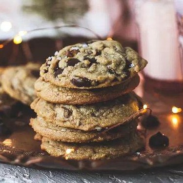 Browned Butter Candied Pecan Dark Chocolate Chip Cookies Recipe | SideChef