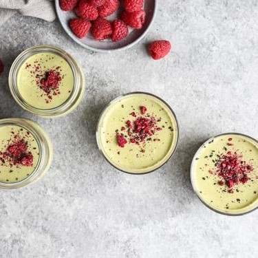 Easy 5-Ingredient Matcha Panna Cotta with Muddled Raspberries Recipe | SideChef