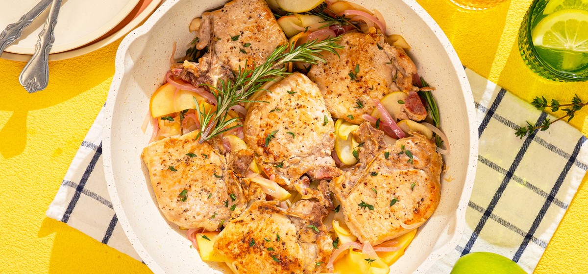 One-Pan Juicy Pork Chops with Onions and Apples Recipe | SideChef