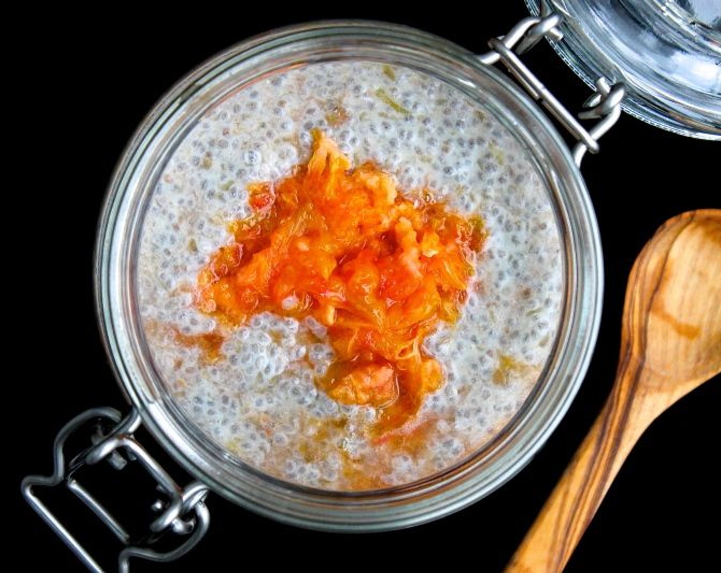 step 3 Let the pudding sit in the fridge until the chia seeds have absorbed all the liquid. This shouldn't take to long and is ready to eat in usually 5-10 minutes, but you can also keep it in the fridge for up to 2 days.