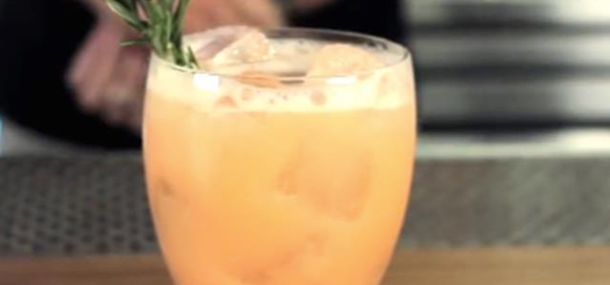 VEEV Greyhound Cocktail Recipe | SideChef