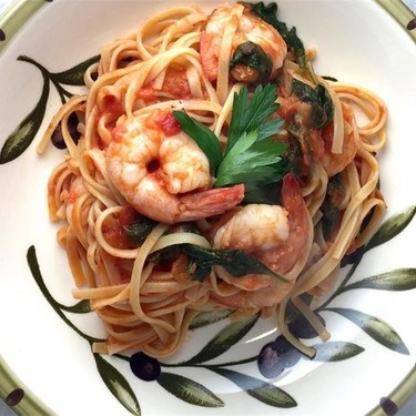 Shrimp, Spinach & Vodka Sauce Linguine Recipe | SideChef