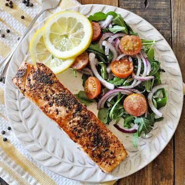 Pan-Seared Lemon Pepper Salmon with Arugula Salad Recipe | SideChef