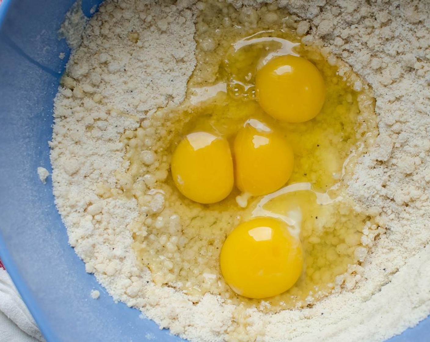 step 7 Combine All-Purpose Flour (2 cups), Granulated Sugar (1 1/2 cups), Instant Vanilla Pudding (1 pckg), Baking Powder (1/2 Tbsp), and Salt (1 tsp). Whisk to combine. Add Eggs (4), Canola Oil (1/2 cup), and Milk (1/2 cup). Beat for 2 minutes.