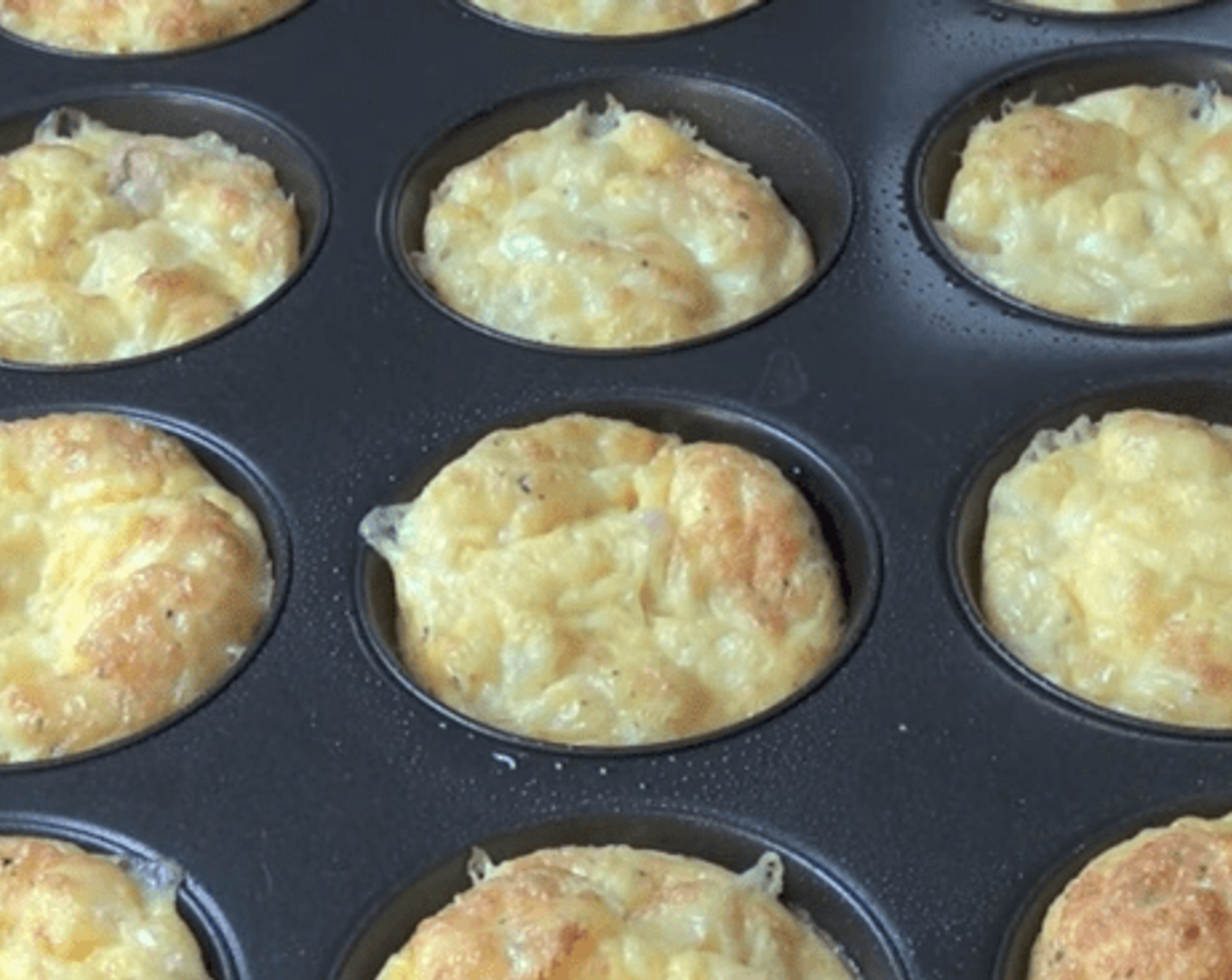 step 6 Cook them for 20-25 minutes or just until they've golden and puffed up.