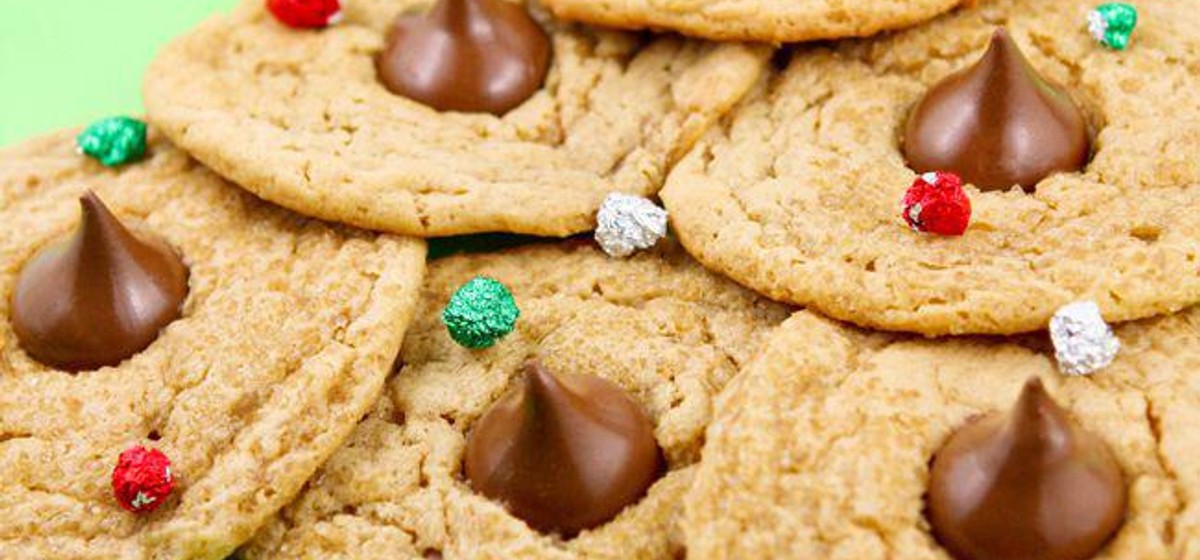 Peanut Butter Kiss Cookies Recipe | SideChef