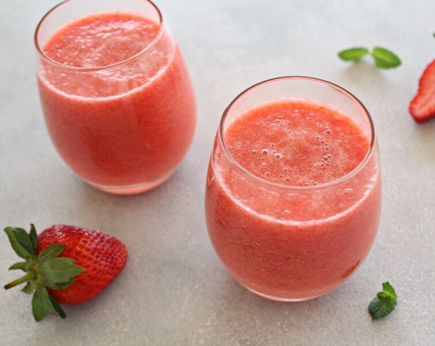 Healing Fresh Pineapple Berry Juice