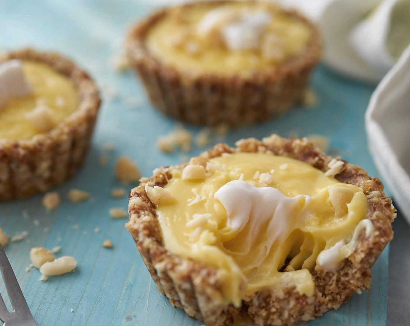 Creamy Lemon Macadamia Nut Tart